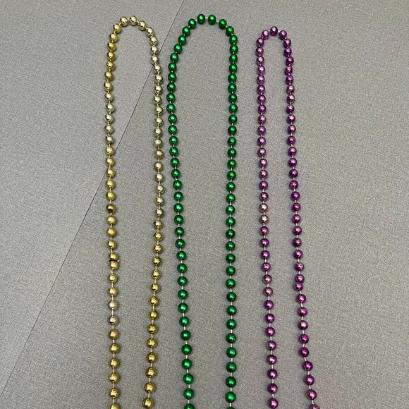 3 pack large and long beaded decorative necklace and sweater necklace bundle - Picture 1 of 4